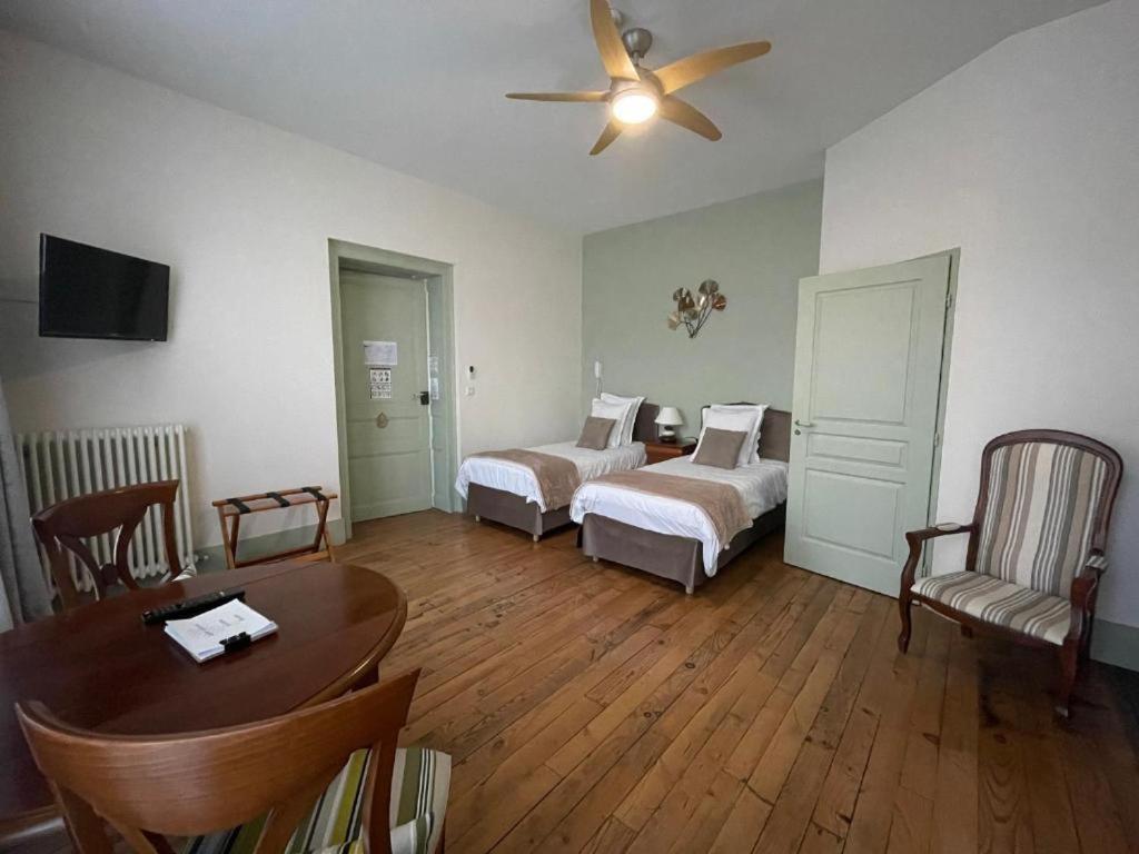 Hotel Le St Vincent Roquefort  Esterno foto